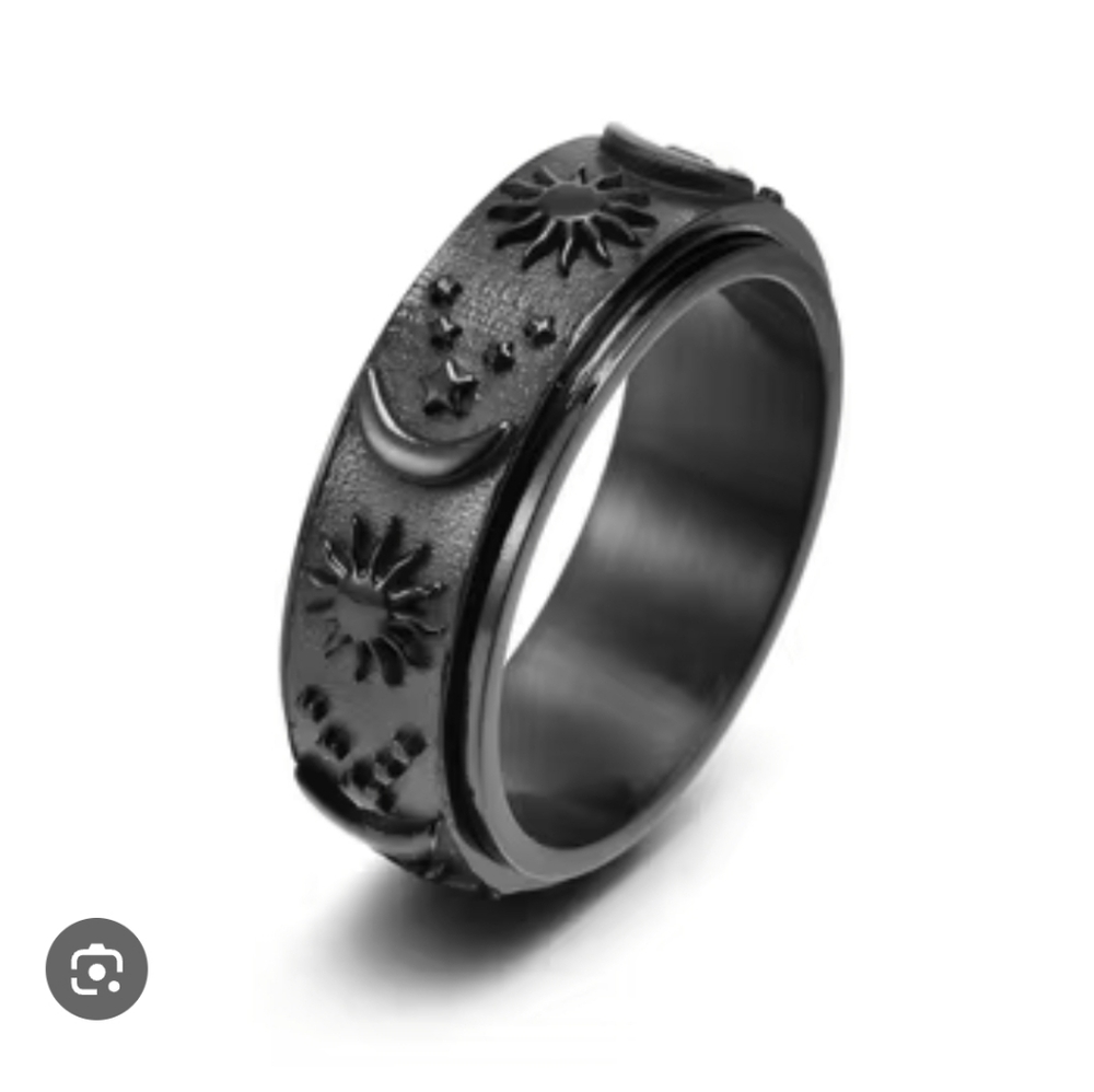 NWT Black Fidget Spinner Ring with Sun and Moon design size 10.25